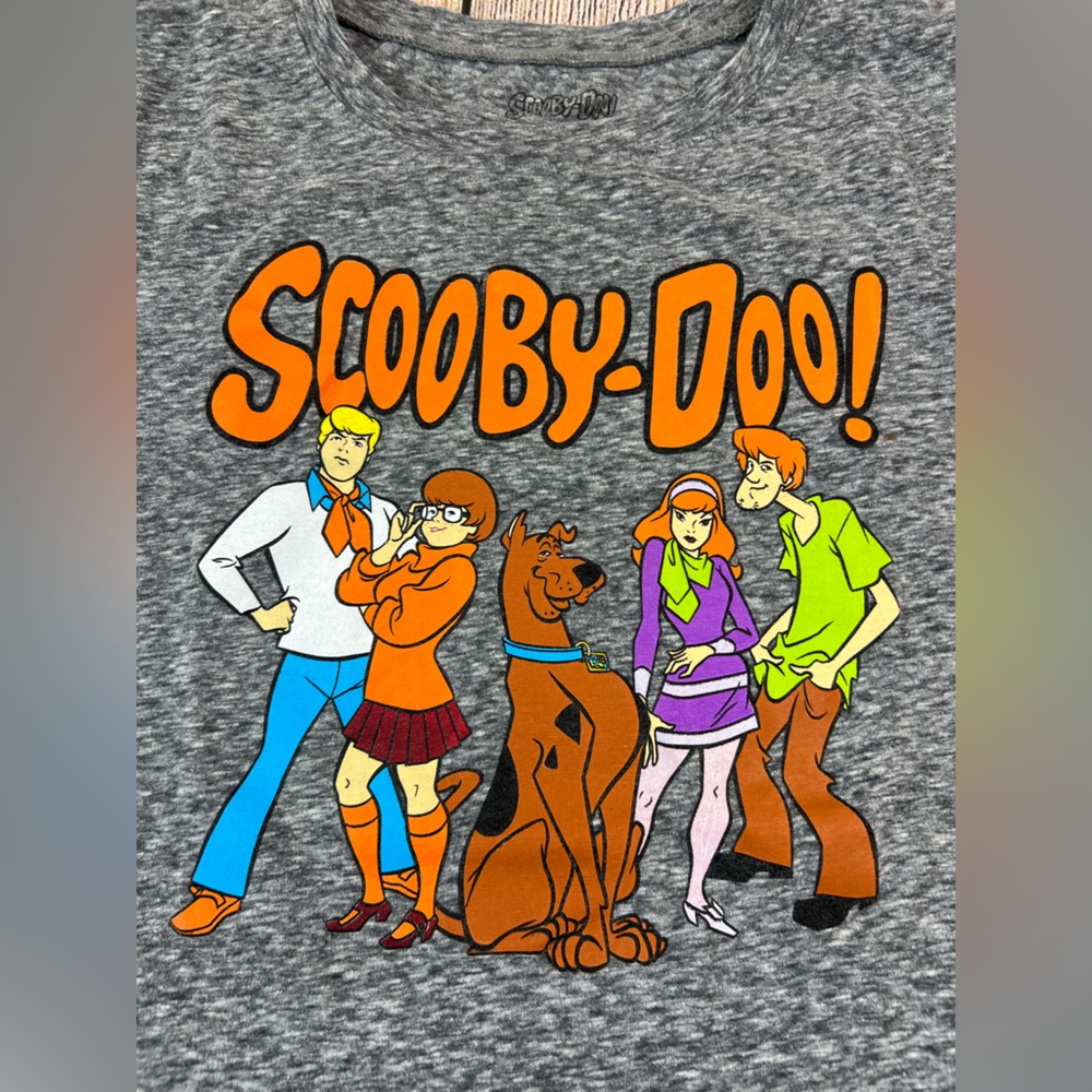 Women’s Scooby Doo Cartoon Grey Shirt Medium - Picture 4 of 5